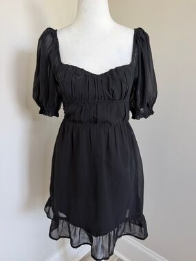 HOLLISTER Black Puff Sleeve Ruffled Mini Dress size XXS